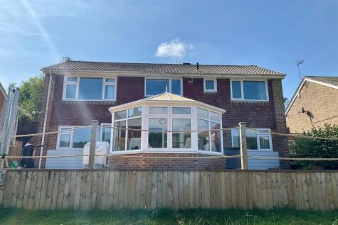 Lewisham Road, River, Dover CT17