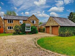 Tree Tops, The Green, Towcester NN12 8DY
