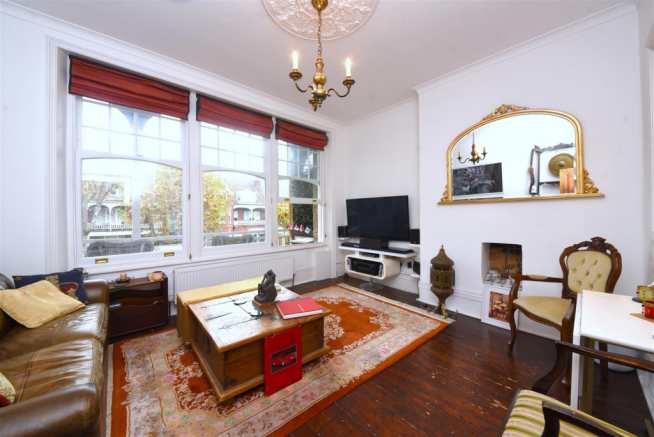 15d_Queens_Avenue_Pic_2.png