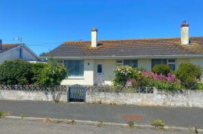 28, Carneton Close, Newquay TR8 5RY