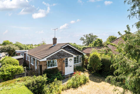 Riverdale Drive, Woking, GU22