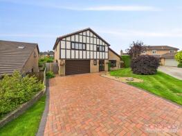 9, Chetwyn Court, Gresford, Wrexham LL12 8EG