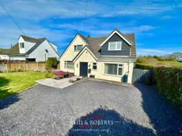 Bradnor, Brynford Crossroads To Crooked Horn, Bryn-sannan, Holywell CH8 8AX