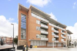 Flat 4, 97 Broderick Court, Portland Crescent, Leeds LS1 3HJ