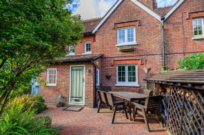 3, Park View, High Street, Petersfield GU32 1LN