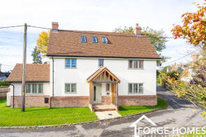 Maple House, Deynes Road, Saffron Walden CB11 3LH