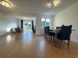 39, Calluna Drive, Crawley RH10 3XE