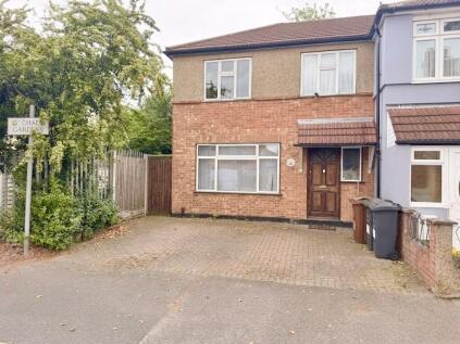 St. Chads Gardens, Romford, London, RM6
