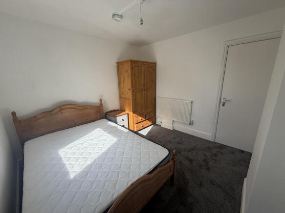 room 2 (4)