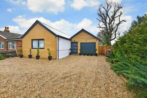 Whitewater Brook, Magpie Hall Road, Ashford TN26 1HF