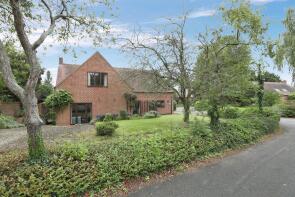 4, The Langlands, Warwick CV35 8BN