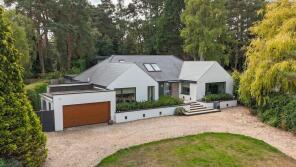 18, Struan Gardens, Ringwood BH24 2EQ