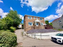 52, Tranch Road, Pontypool NP4 6AY