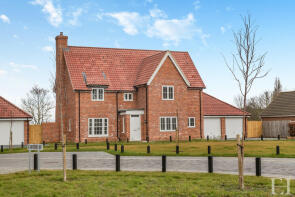 2, Greenside, Saxmundham IP17 3FB