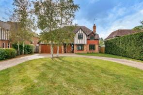 Hawthorne Hedges, Wood Way, Orpington BR6 8LS