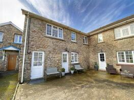 Flat 2, Coach House Corner, C3040 St Florence One-way System, St Florence, Tenby SA70 8LS