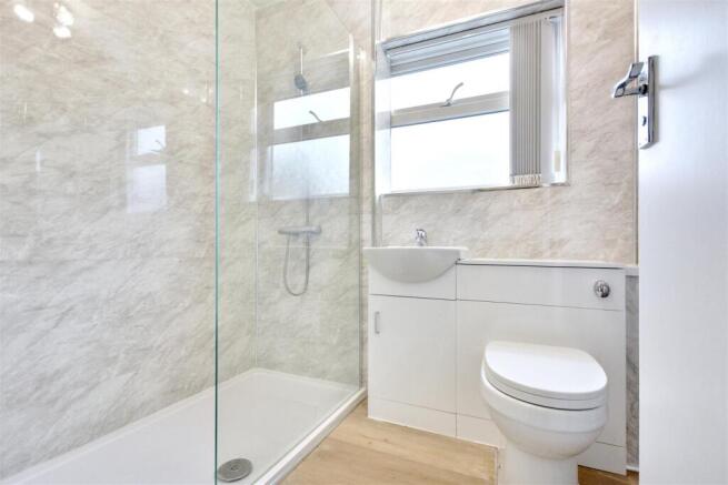 Shower Room.jpeg