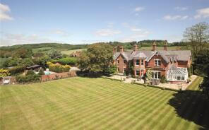 Yewden Lodge, Skirmett Road, Henley-on-thames RG9 6RJ