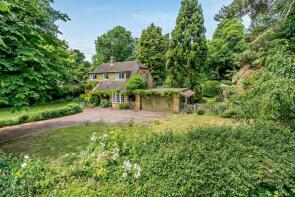 Baileys, Lavender Hall Lane, Berkswell, Solihull CV7 7BL