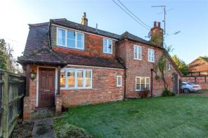 Cedar House, Marlow Road, Henley-on-thames RG9 3AJ