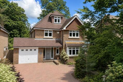 Claremont Avenue, CAMBERLEY, GU15