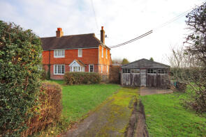 2, Little Bathurst Cottages, Cowbeech Road, Rushlake Green, Warbleton TN21 9QA