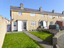 3, Tre Fenai, Brynsiencyn, Llanfairpwllgwyngyll LL61 6RZ