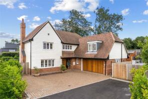 4 Birchwood Lodge, Saffron Ground Gardens, Ware SG11 2BJ