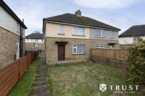 7, Birdswell Avenue, Clifton, Brighouse HD6 4JA