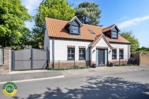 2, Blenheim Drive, Finningley, Doncaster DN9 3QF
