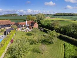 Russells Farm Cottage, Rockwell End Lane, Henley-on-thames RG9 6NG