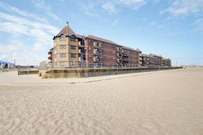 28, Queens Park Flats, Queens Park Close, Mablethorpe LN12 2AS
