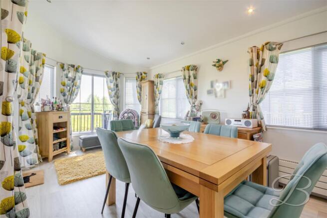 Open plan lounge kitchen diner