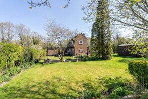 20, The Street, Dorking RH5 5LE