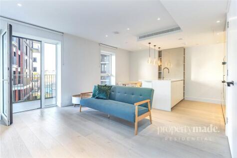 Parkside Apartments, Cascade Way, London, W12