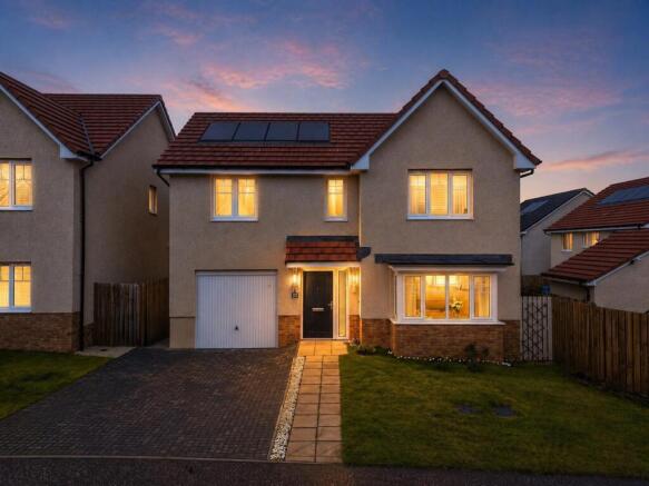 22 Adam crescent twilight.jpg