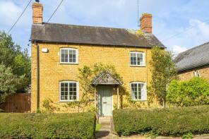 Rosedene, Street Running Parallel To Oxhey Rise, Banbury OX15 4JZ