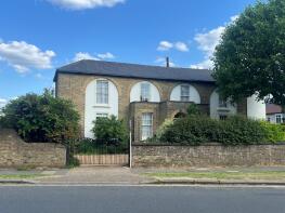 29, Forty Hill, Enfield EN2 9EQ