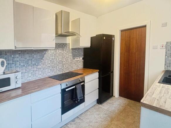Kitchen 3
