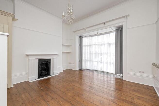 Flat 2-001.jpg