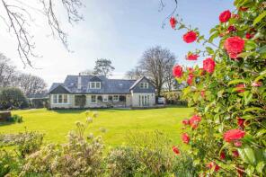 Heatherlands, Road From Lydford School To Dartmoor Inn, Okehampton EX20 4AU