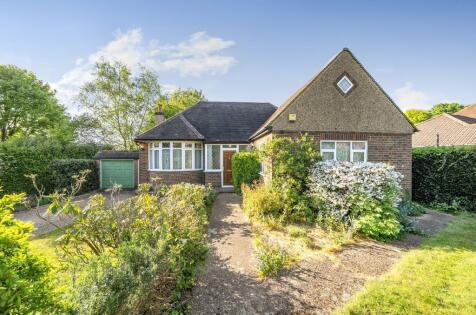 Addington Road, Sanderstead, CR2 8RF
