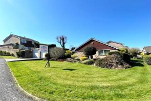 46, Robert Moffat, High Legh WA16 6PS