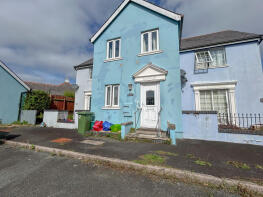 2, Heath Close, Haverfordwest SA62 3QL