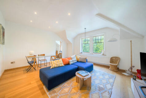 Lewisham Park, Hither Green, London, SE13