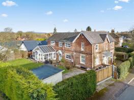 Field House, Radley Road, Newark NG22 8AH
