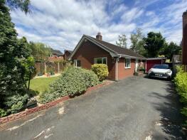 1 Chiltern, Birchwood Grove, Higher Heath, Whitchurch SY13 2EX