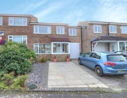 12, Whaddon Chase, Guisborough TS14 7NQ