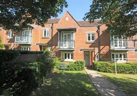 5, Devey Way, Goldings, Hertford SG14 2WU