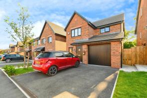 52, Premier Way, Bury BL8 1QW